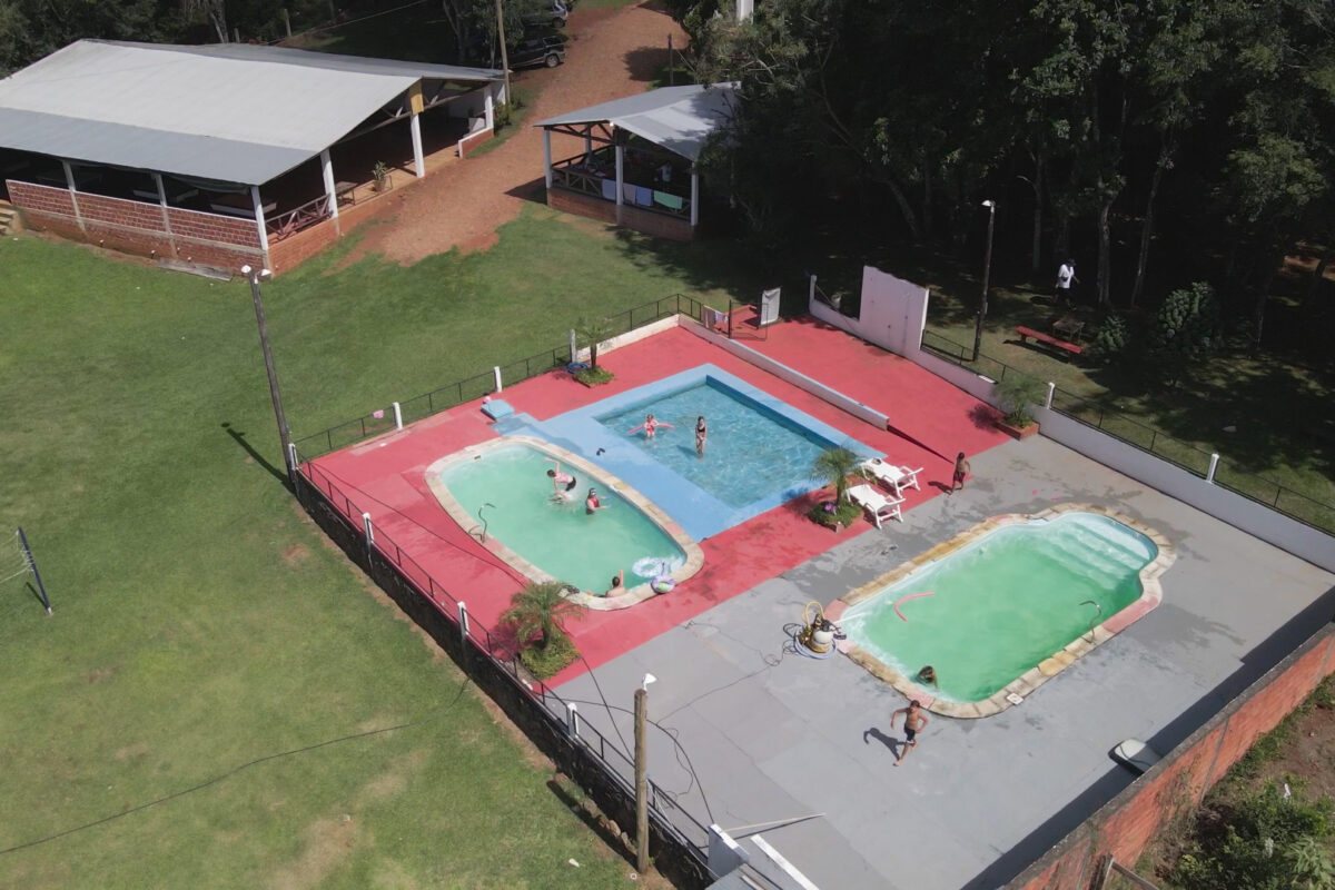 Camping y Pileta Bela Park